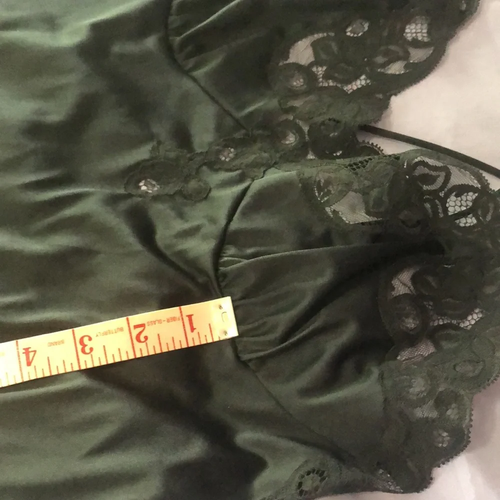 Vintage Vanity Fair black negligee/crisscross spaghetti straps/sz 36/anklelength - Picture 9 of 14